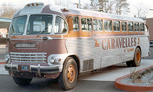 The Caravelles Bus